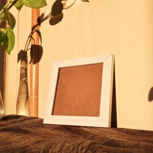 White Frame 4 x 4 Size
